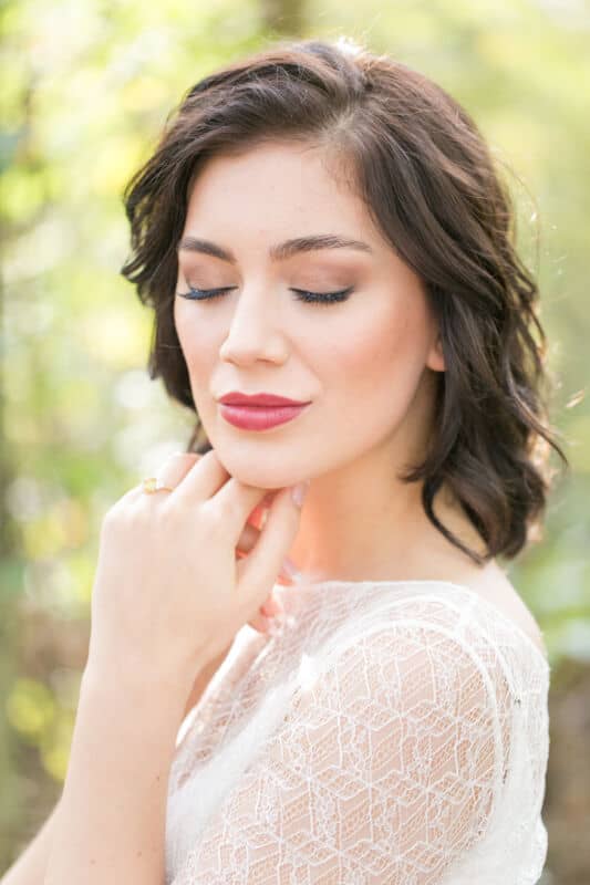 bridal makeup with berry lipstick for wedding short hair look for wedding